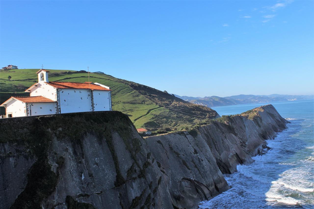 Gazteategi Bed & Breakfast Zarautz Exterior photo