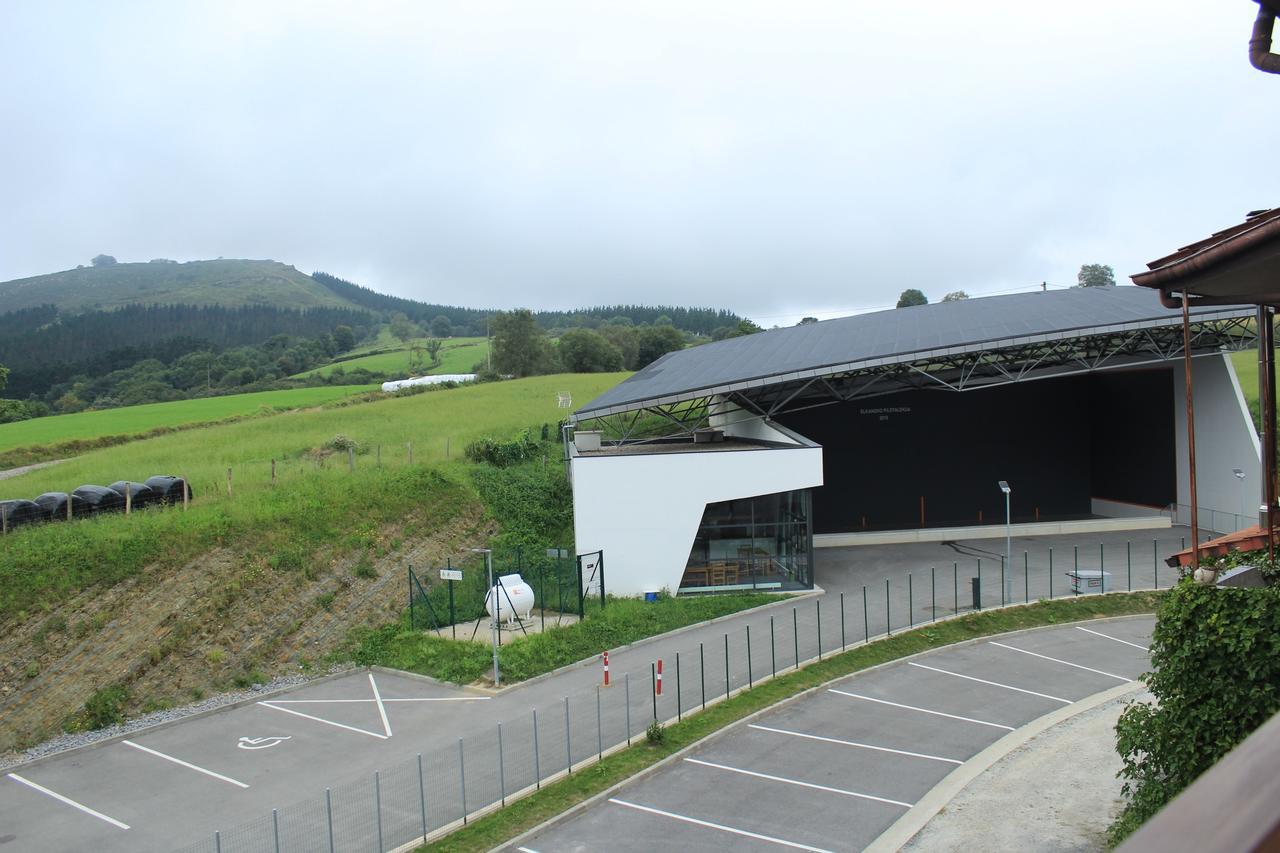 Gazteategi Bed & Breakfast Zarautz Exterior photo