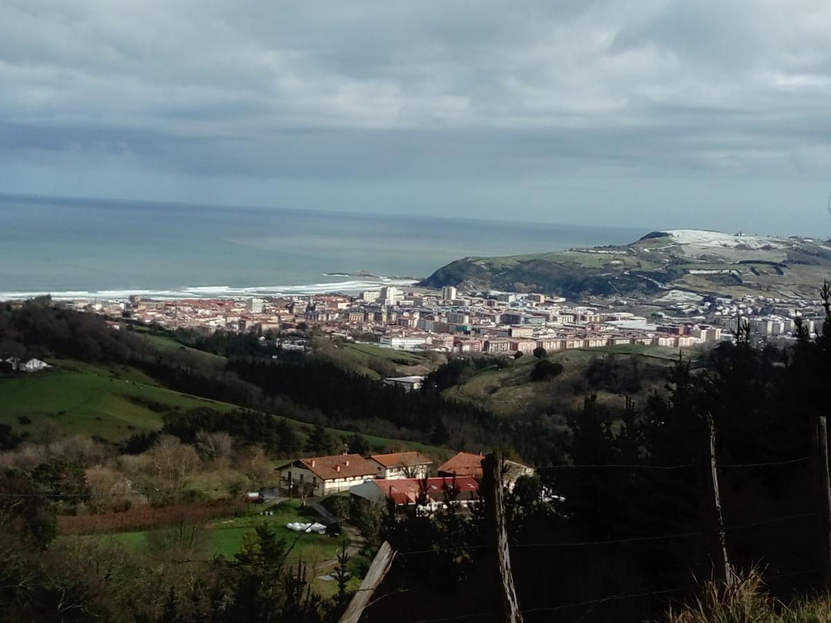 Gazteategi Bed & Breakfast Zarautz Exterior photo